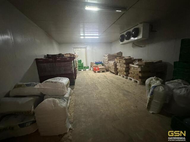 20-İZMİR BORNOVA PINARBAŞINDA SATILIK İŞYERİ VE ARAZİ